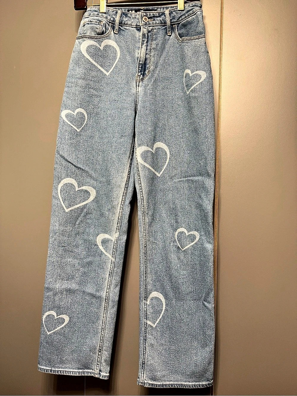 Hollister Ultra High-Rise Dad Jean Heart Print Blue & White Waist 10R